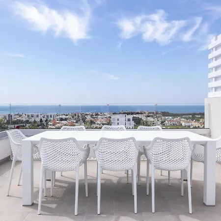 Premier 204 1 Bed Apartment *