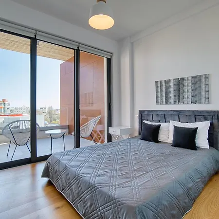 Premier 204 1 Bed *